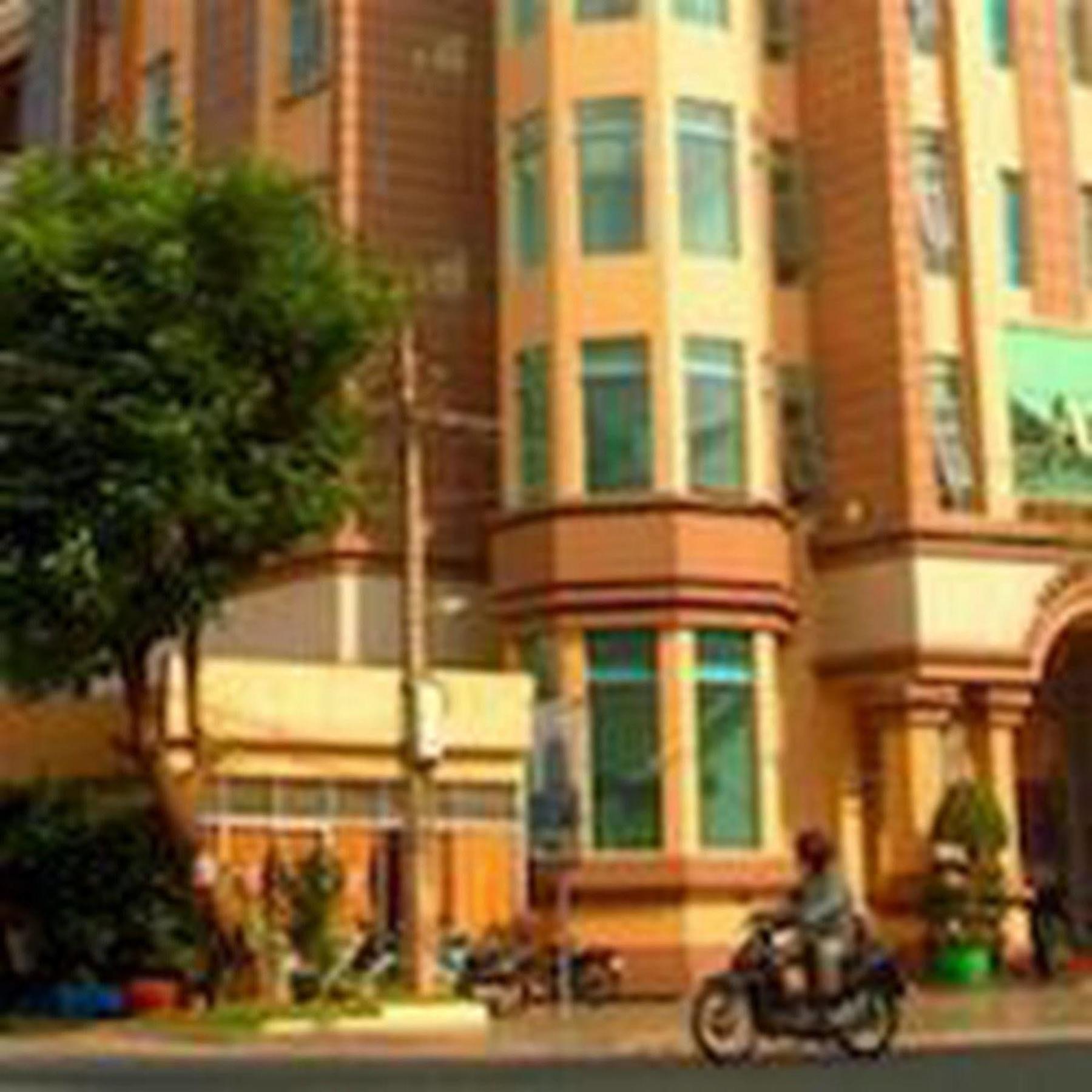 A1 Hotel Phnom Penh Exterior photo